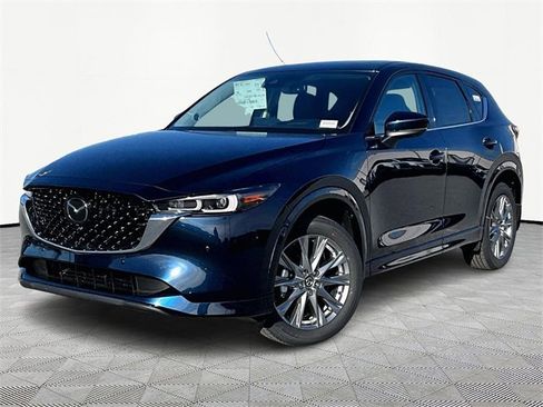 New 2025 MAZDA CX-5 AWD 2.5 S w/ Premium Plus Pkg image 3