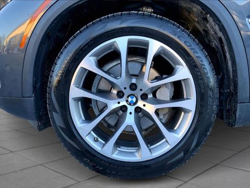 Used 2021 BMW X5 xDrive40i w/ Premium Package image 10
