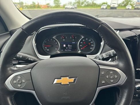 Used 2021 Chevrolet Traverse LT w/ LT Premium Package AWD/4WD image 10