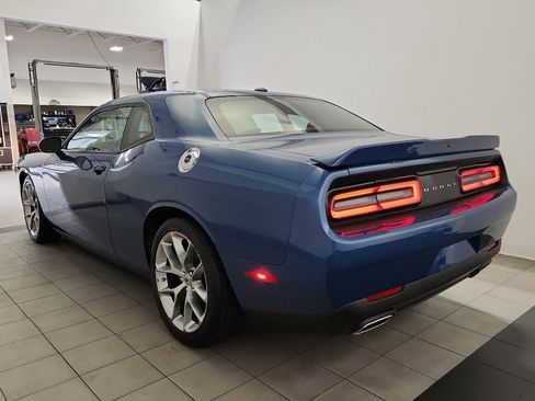 Used 2022 Dodge Challenger GT RWD image 5