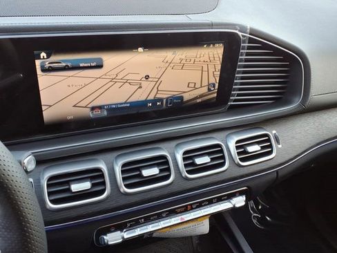 New 2026 Mercedes-Benz GLS 450 4MATIC image 5
