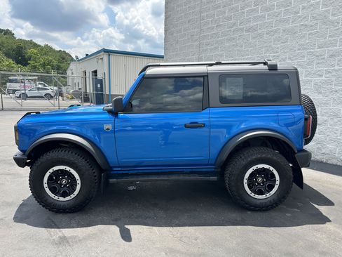 Used 2022 Ford Bronco Big Bend w/ Sasquatch Package AWD/4WD image 4