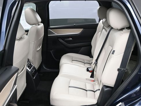 Used 2024 MAZDA CX-90 3.3 Turbo w/ Preferred Plus image 35