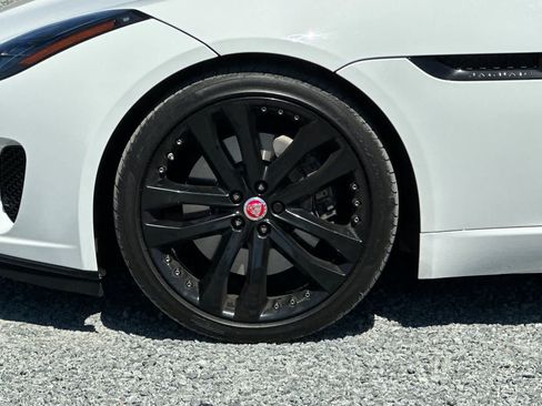 Used 2020 Jaguar F-TYPE Convertible RWD image 11
