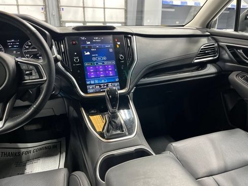 Used 2022 Subaru Outback Limited AWD/4WD image 28