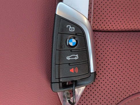 Used 2026 BMW 330i xDrive Sedan w/ Convenience Package AWD/4WD image 36