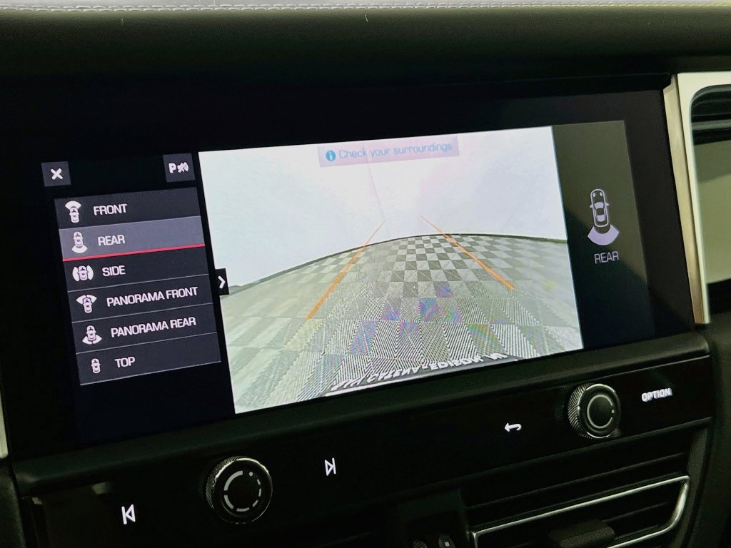 Certified 2024 Porsche Macan Turbo AWD/4WD image 17