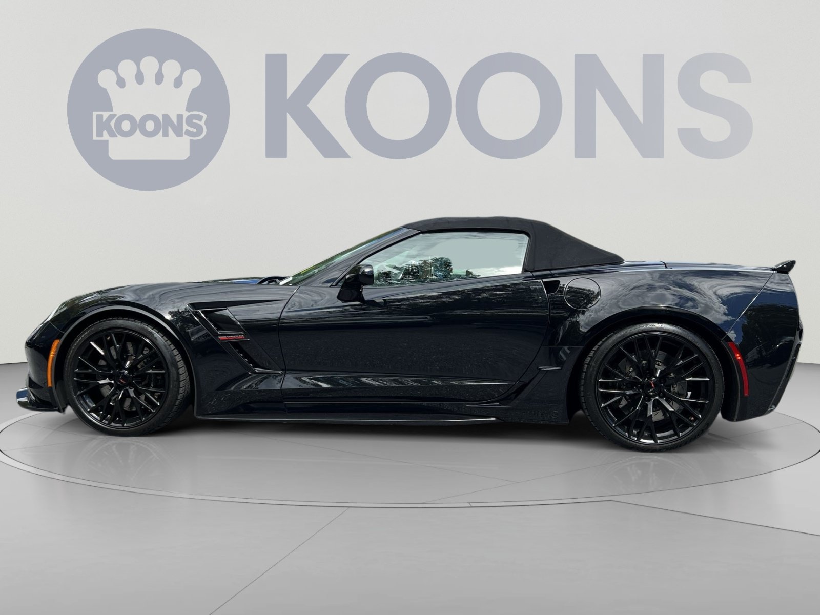 Used 2018 Chevrolet Corvette Grand Sport RWD image 41