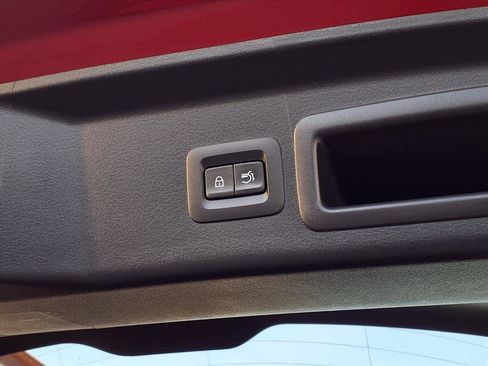 Used 2024 MAZDA CX-30 AWD 2.5 S w/ Premium Package image 7