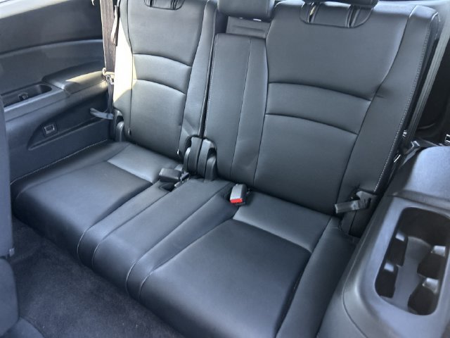 Used 2017 Honda Pilot EX-L image 37