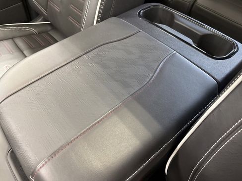 Used 2024 GMC Sierra 1500 AT4X image 49