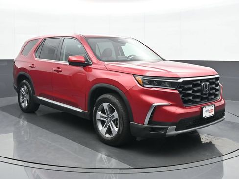 Used 2023 Honda Pilot EX-L image 9