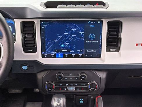 Used 2025 Ford Bronco Heritage Edition image 20