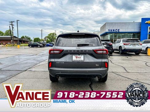 Used 2025 Ford Escape ST-Line AWD/4WD image 6