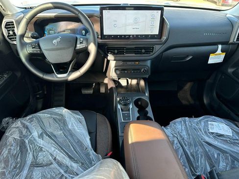 New 2025 Ford Bronco Sport Outer Banks image 5