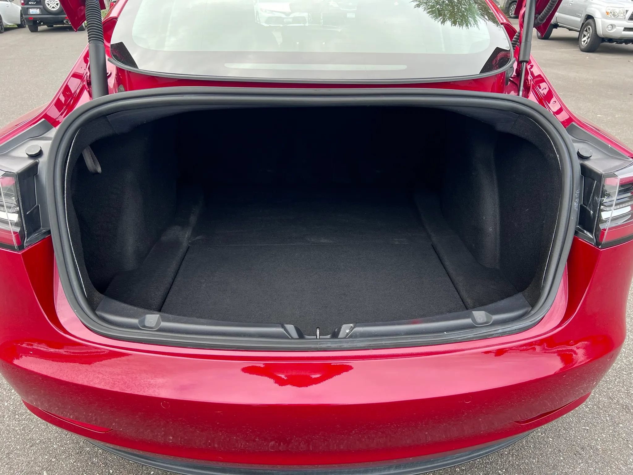 Used 2022 Tesla Model 3 Long Range AWD/4WD image 35