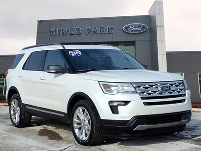 Certified 2019 Ford Explorer XLT w/ Equipment Group 202A