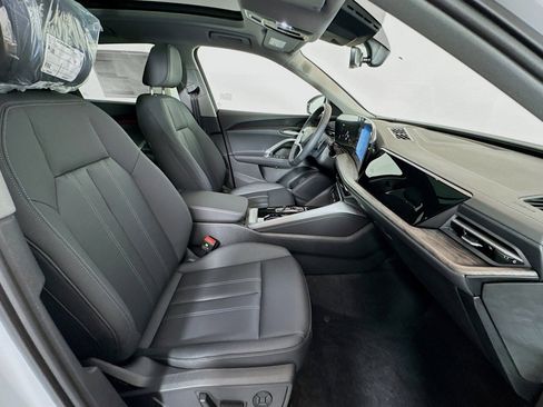 New 2025 Audi Q5 Premium Plus image 26