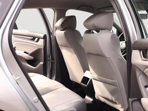 Used 2020 Honda Accord LX image 19