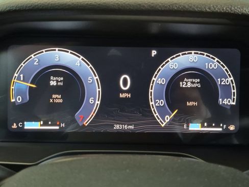Used 2023 Jeep Grand Cherokee L Limited RWD image 17