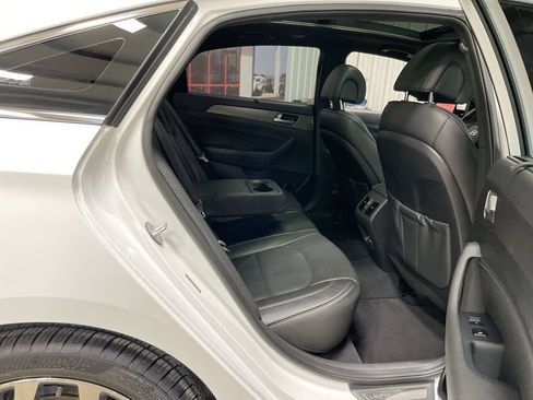 Used 2017 Hyundai Sonata Limited 2.0T FWD image 30