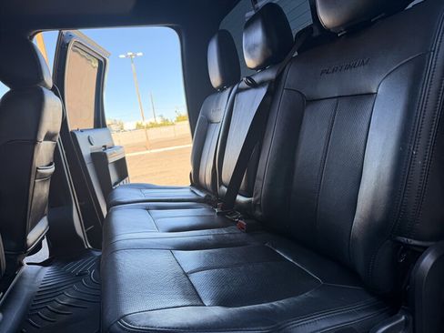 Used 2015 Ford F250 Platinum w/ FX4 Off-Road Package image 29