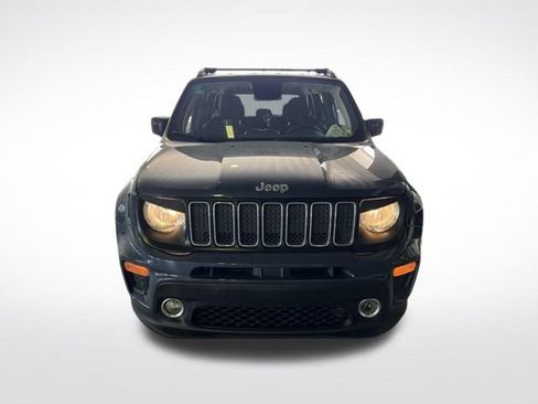 Used 2020 Jeep Renegade Latitude FWD image 3