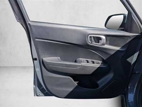 New 2026 Hyundai Venue SEL FWD image 22