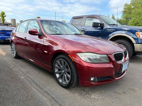 Used 2011 BMW 328i Sedan RWD image 3