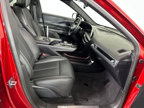 Used 2024 Cadillac Lyriq Luxury w/ LPO, Floor Liner Package image 28