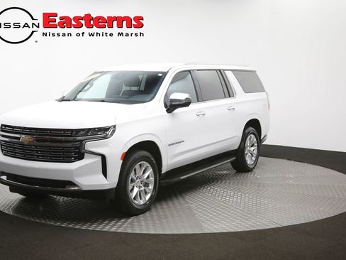Used 2023 Chevrolet Suburban Premier RWD image 58