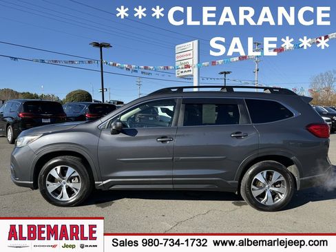 Used 2019 Subaru Ascent Premium image 8