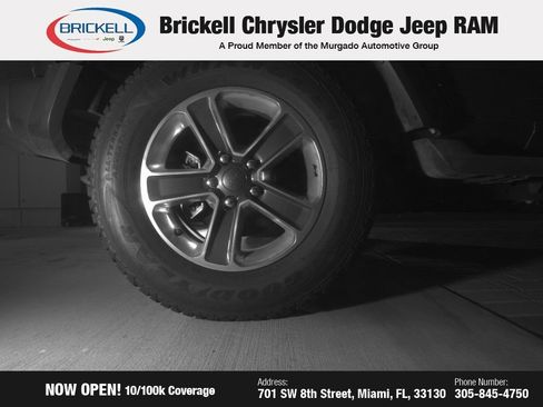 Used 2018 Jeep Wrangler Unlimited Sahara image 20