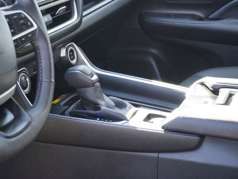 Used 2025 Toyota Grand Highlander AWD image 24