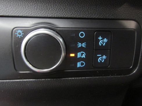 Certified 2021 Ford Escape SE w/ SE Sport Appearance Package image 28