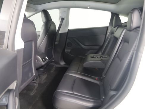Used 2022 Tesla Model Y Performance AWD/4WD image 43
