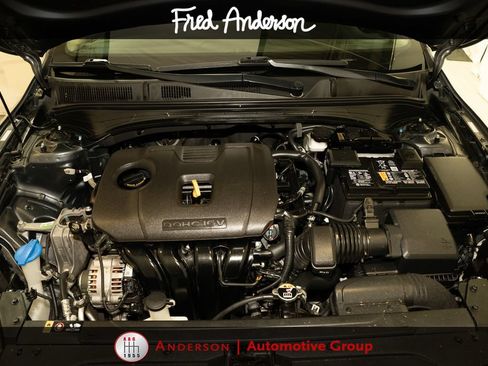 Used 2024 Kia Forte LXS FWD image 17
