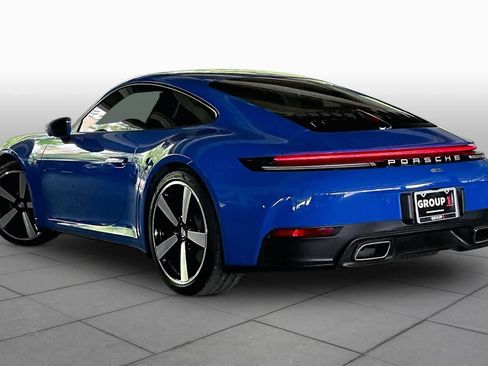 Used 2025 Porsche 911 Carrera RWD image 11