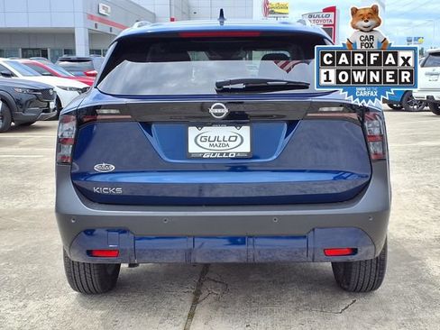 Used 2025 Nissan Kicks SV w/ SV Premium Package FWD image 6