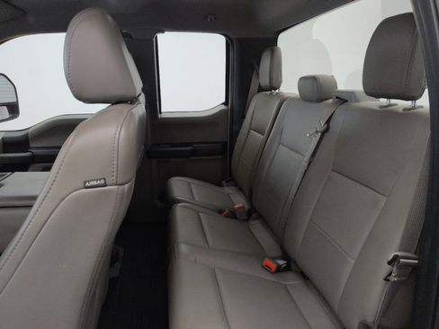 Used 2019 Ford F250 XL w/ Power Equipment Group RWD image 18