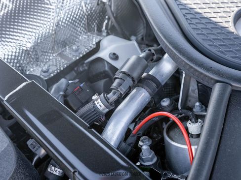 Used 2023 Porsche Panamera GTS image 18