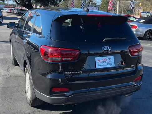 Used 2019 Kia Sorento L image 7