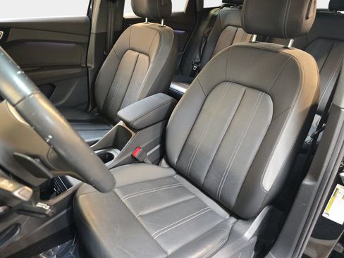 Certified 2023 Audi Q4 e-tron Premium Plus RWD image 18