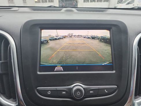 Used 2020 Chevrolet Equinox LT image 27