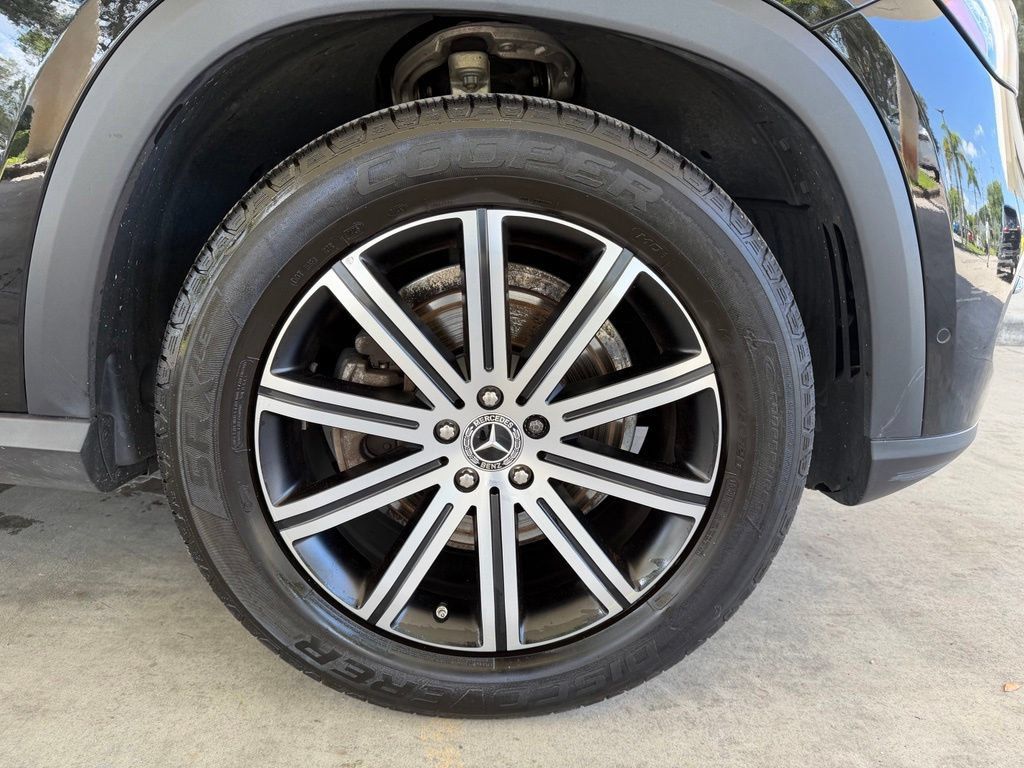 Used 2025 Mercedes-Benz GLE 350 4MATIC image 21