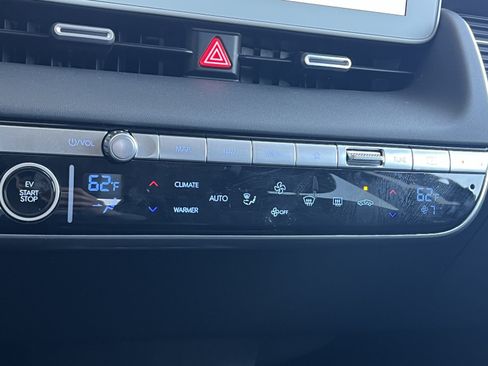 Used 2024 Hyundai Ioniq 5 SE RWD image 21
