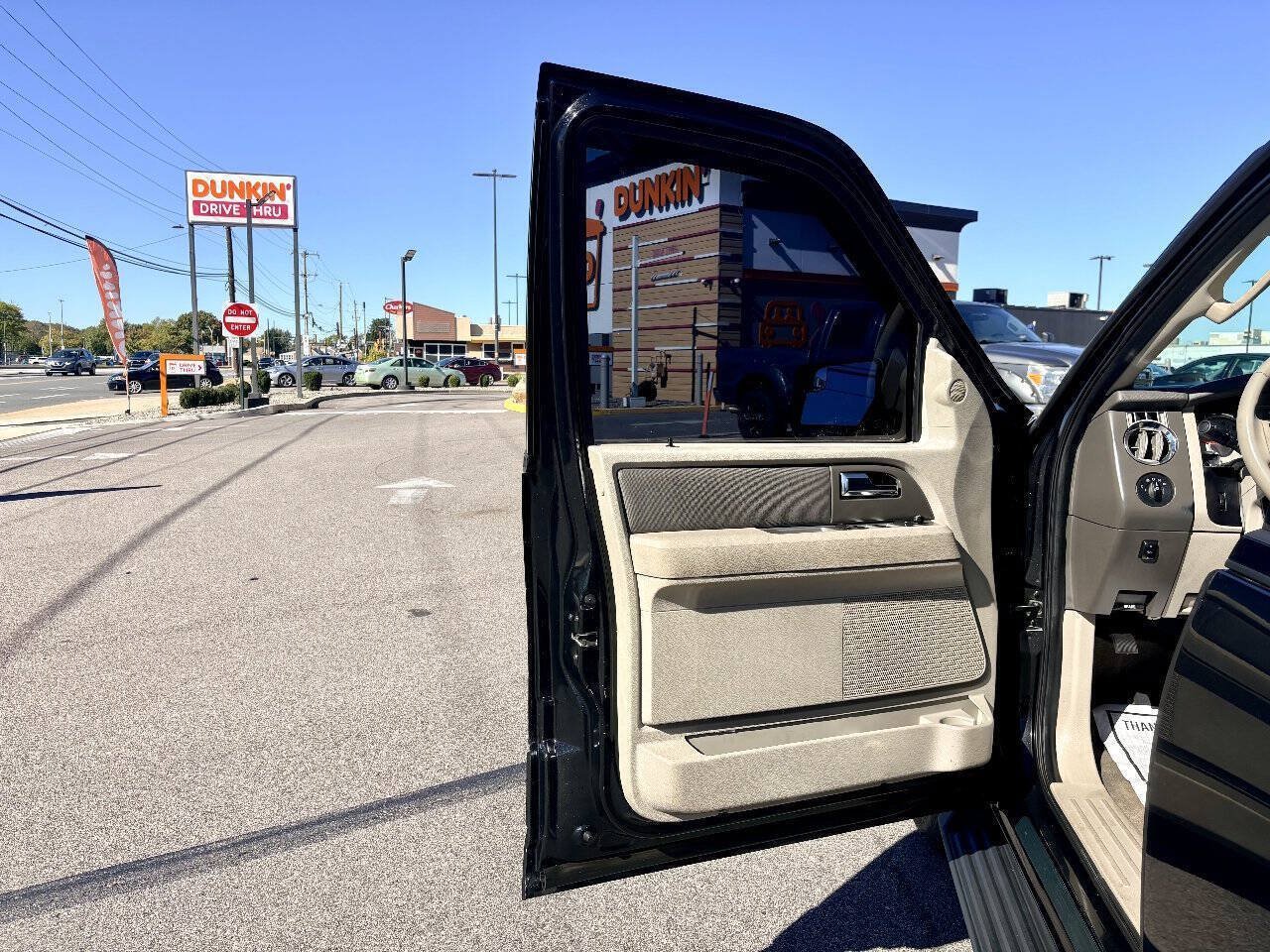 Used 2012 Ford Expedition EL XLT AWD/4WD image 16