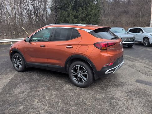 Used 2022 Buick Encore GX Select image 8