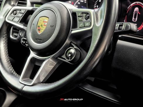 Used 2022 Porsche Cayenne Coupe AWD/4WD image 28