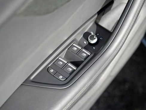 Used 2021 Audi A4 2.0T Premium Plus w/ Premium Plus Package image 28